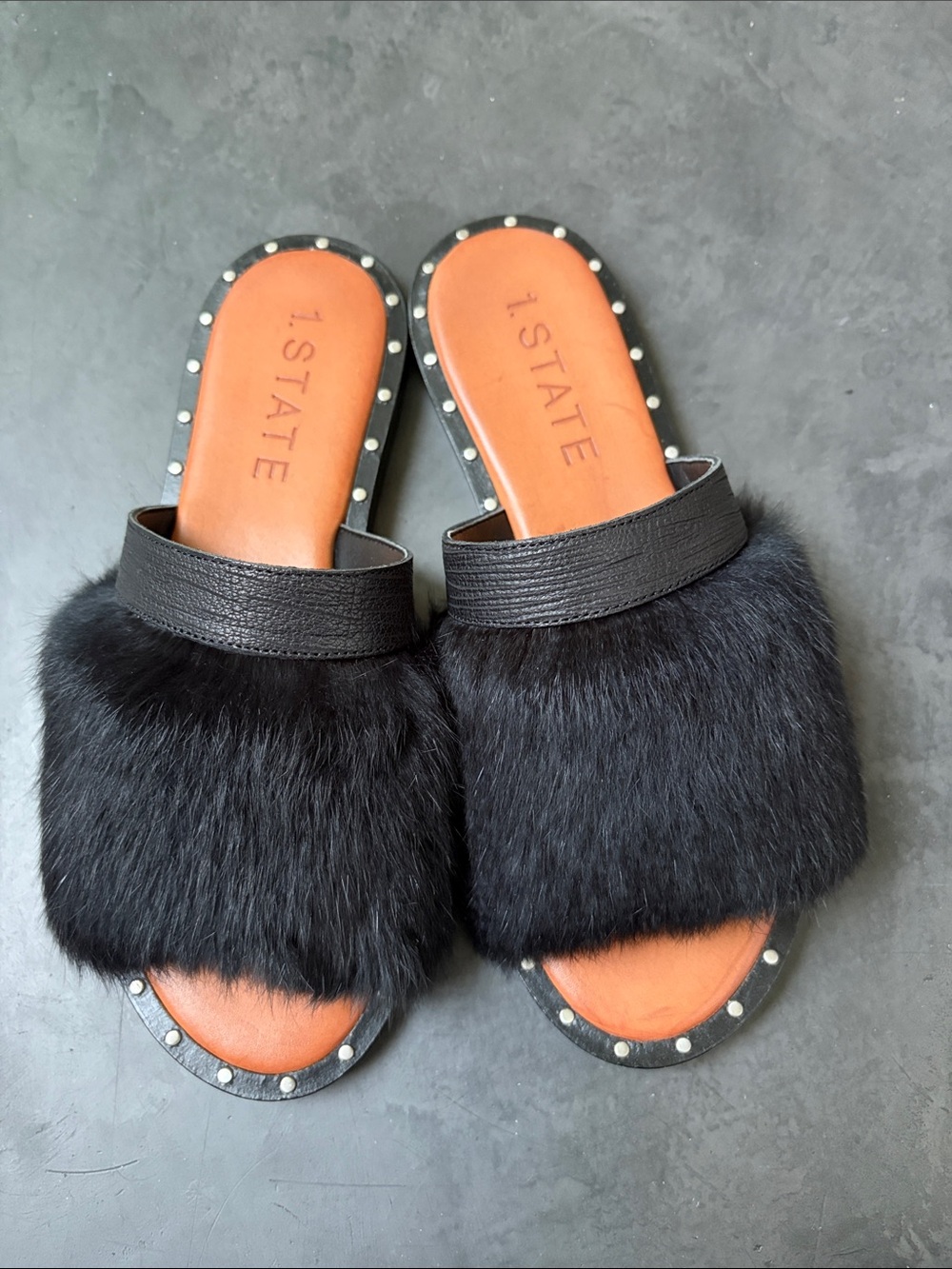 New 1. State Rabbit Fur Slides